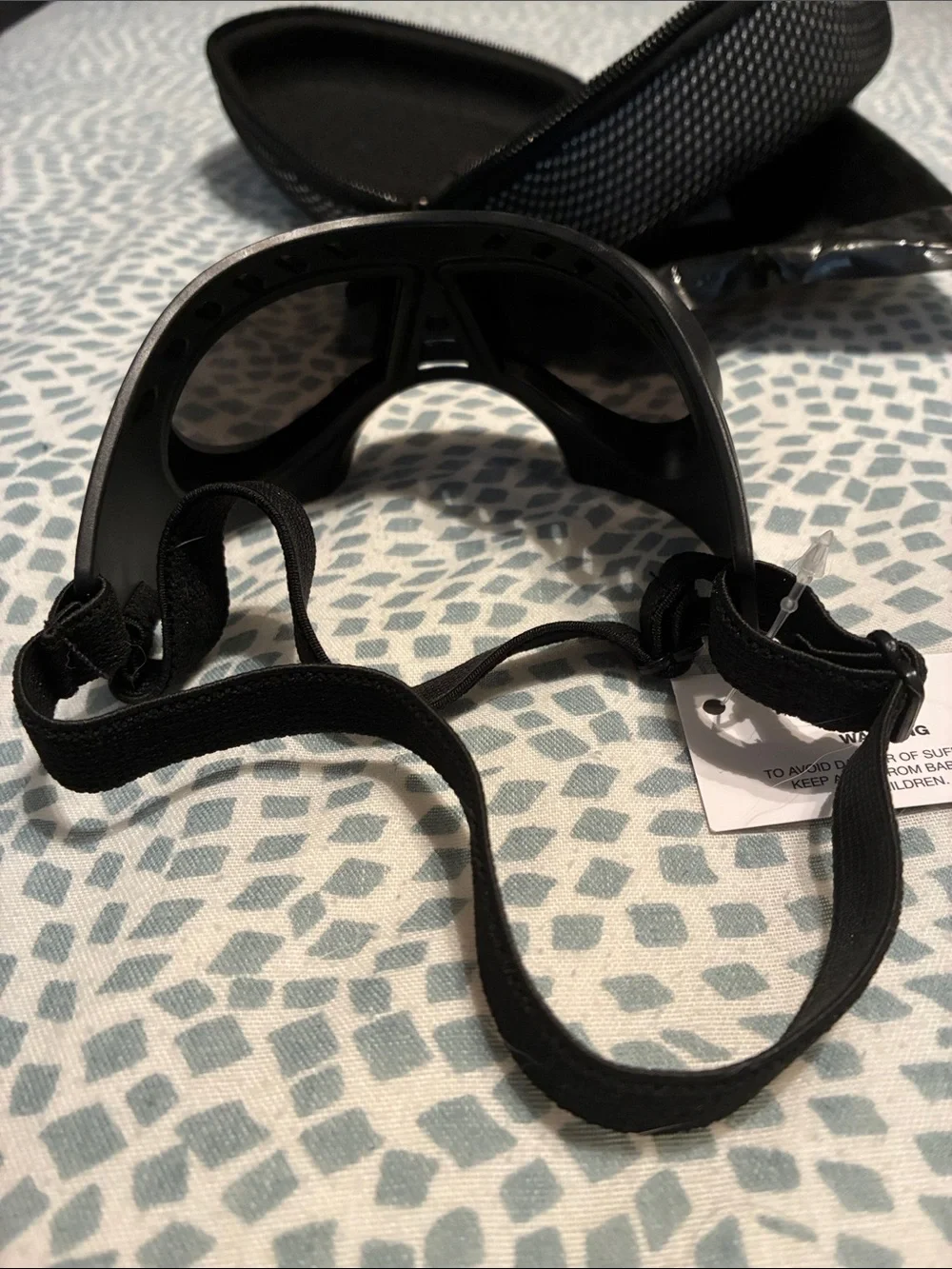 NWT Dog Goggles